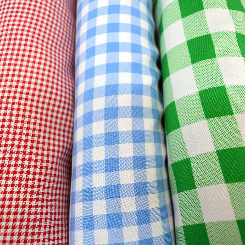 Tela Cuadrillé de algodón o mezcla con diseño de cuadros clásica, ideal para manteles, delantales, camisas y decoración de cocina – Tiendas Veratex en Santiago de Chile