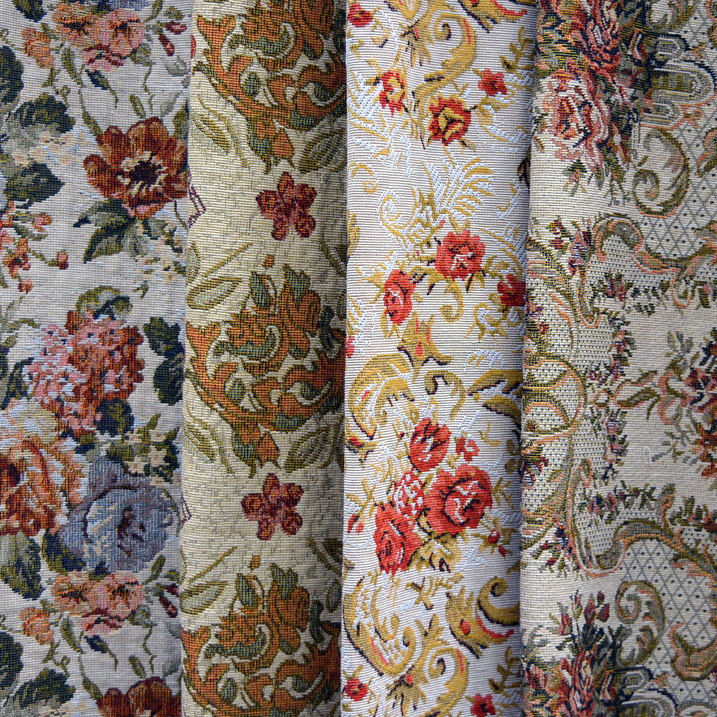 Tela gobelino con diseño floral clásico en tonos cálidos, ideal para tapicería y decoración de interiores, encuéntralo en tiendas Veratex en Santiago de Chile